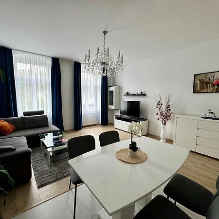 Top Class Apartments In Carlsbad Karlovy Vary Kültér fotó