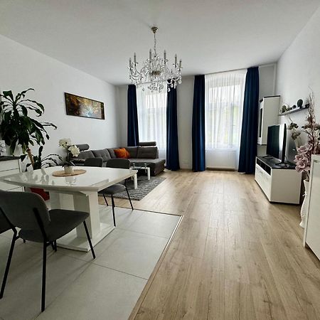 Top Class Apartments In Carlsbad Karlovy Vary Kültér fotó