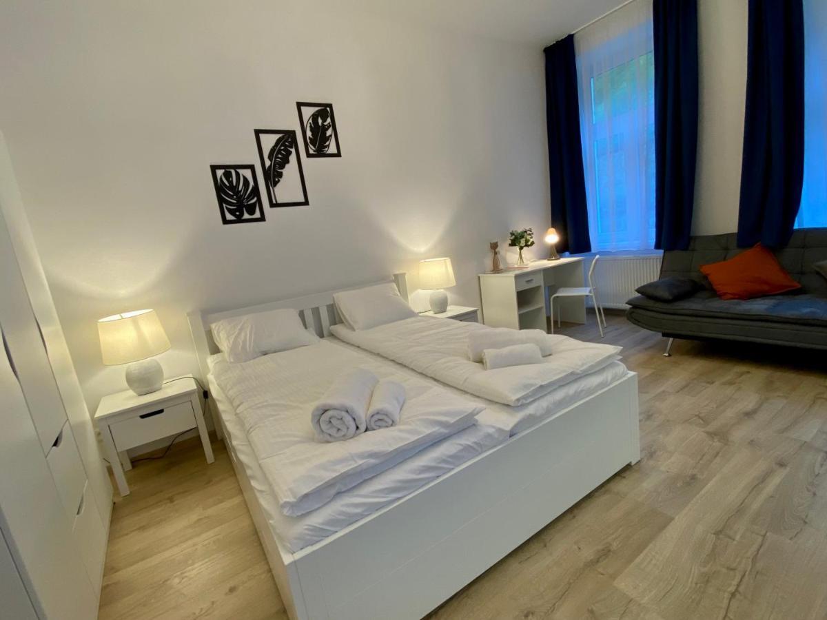 Top Class Apartments In Carlsbad Karlovy Vary Kültér fotó