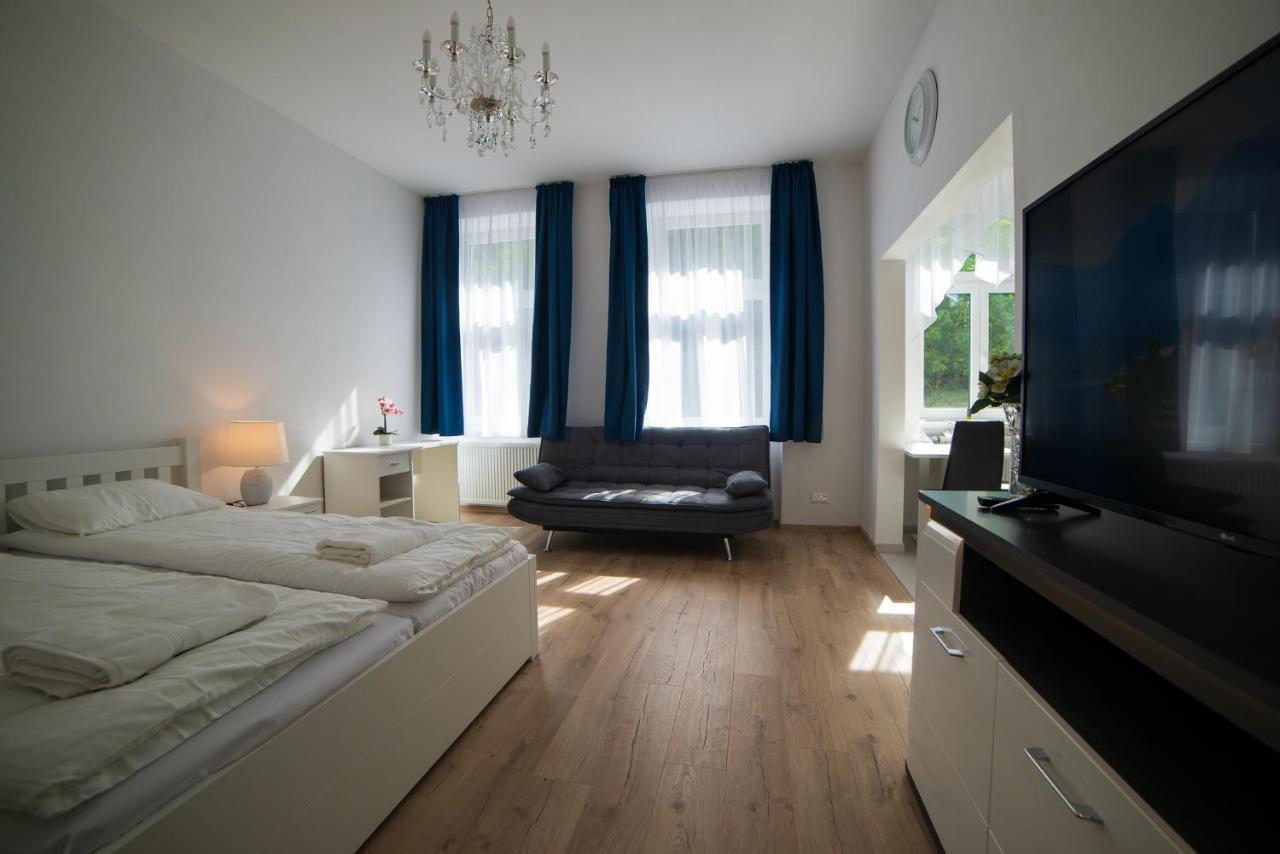 Top Class Apartments In Carlsbad Karlovy Vary Kültér fotó