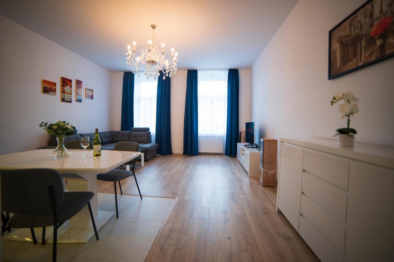 Top Class Apartments In Carlsbad Karlovy Vary Kültér fotó
