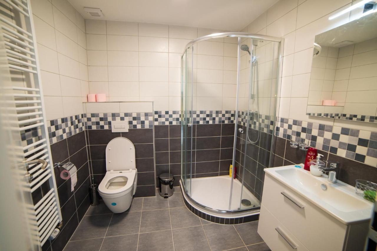 Top Class Apartments In Carlsbad Karlovy Vary Kültér fotó