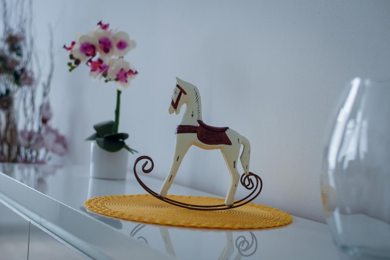 Top Class Apartments In Carlsbad Karlovy Vary Kültér fotó
