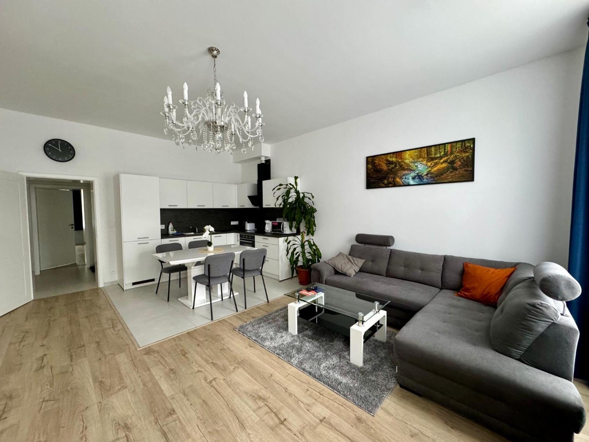 Top Class Apartments In Carlsbad Karlovy Vary Kültér fotó