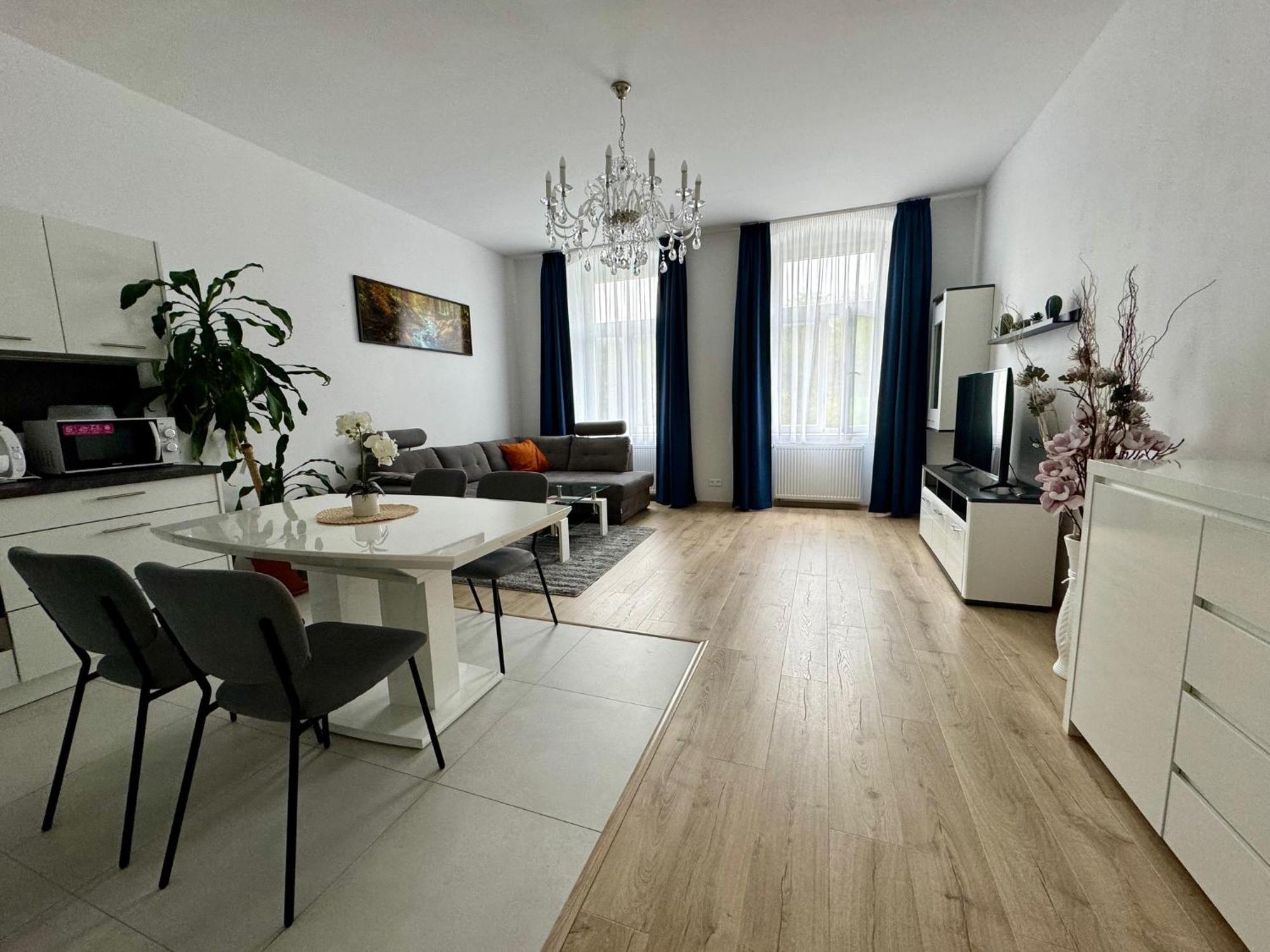 Top Class Apartments In Carlsbad Karlovy Vary Kültér fotó